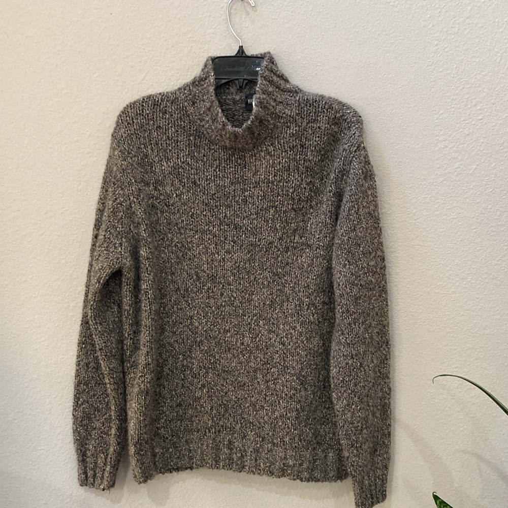 Hugo Boss Made In Italy. Wool blend sweater M/L